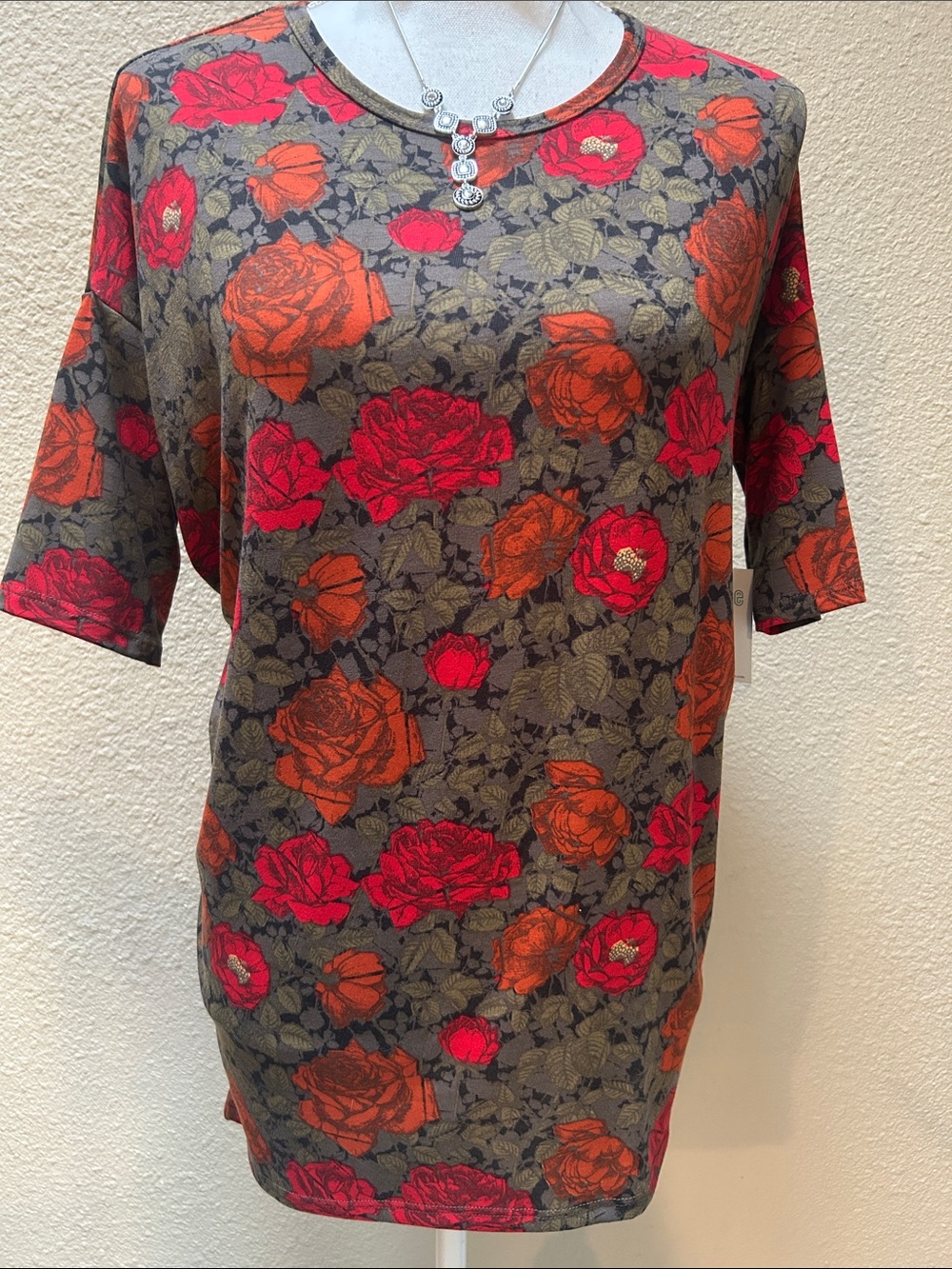LuLaRoe Floral Crewneck Tunic in Red and Orange on Olive